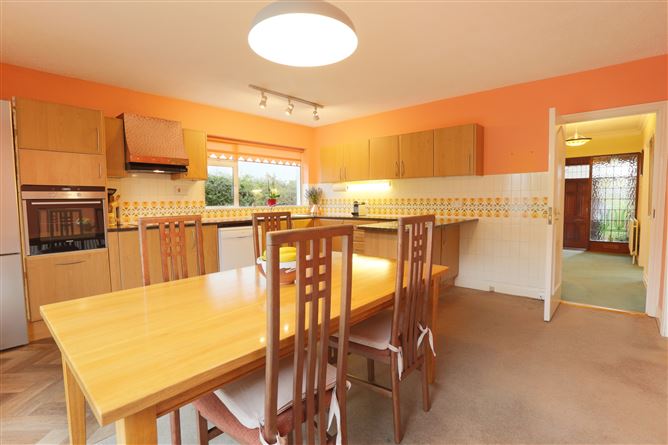 6 Oak Dene, Ballinclea Road,, Killiney, Dublin