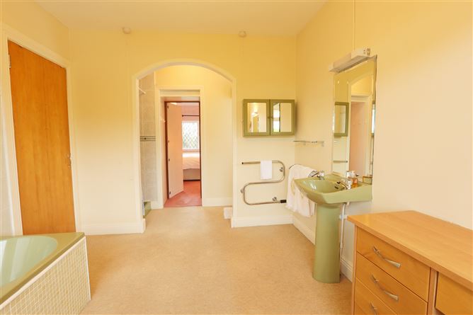 6 Oak Dene, Ballinclea Road,, Killiney, Dublin