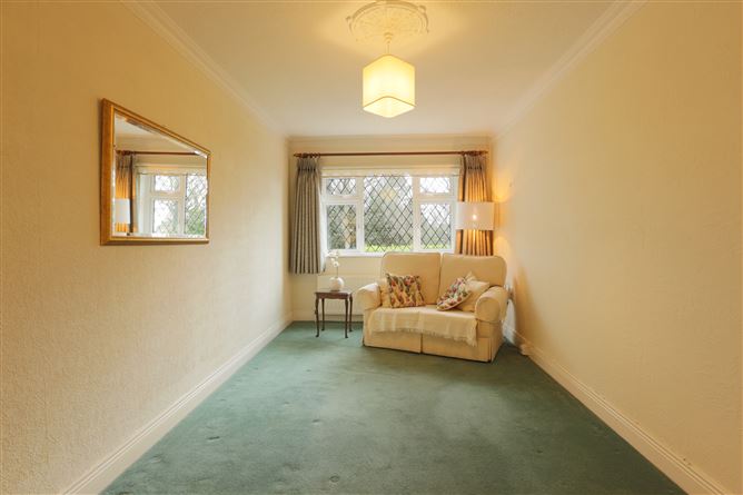 6 Oak Dene, Ballinclea Road,, Killiney, Dublin