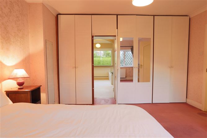 6 Oak Dene, Ballinclea Road,, Killiney, Dublin