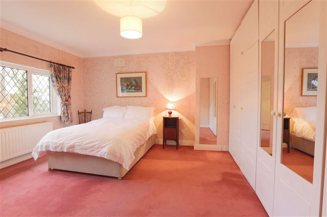 6 Oak Dene, Ballinclea Road,, Killiney, Dublin