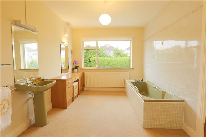 6 Oak Dene, Ballinclea Road,, Killiney, Dublin
