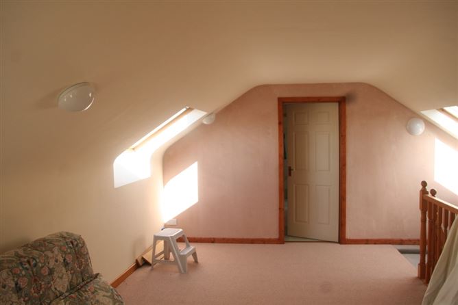 Maryknoll, Ardnasillagh, Oughterard, Galway