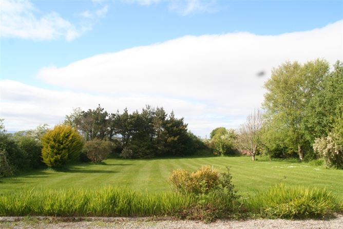 Maryknoll, Ardnasillagh, Oughterard, Galway
