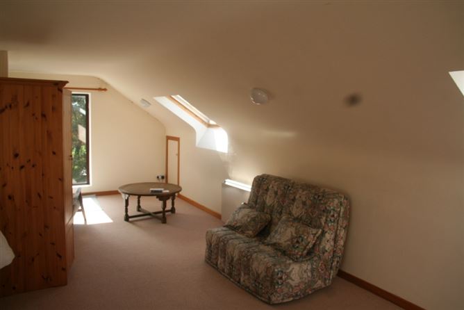 Maryknoll, Ardnasillagh, Oughterard, Galway