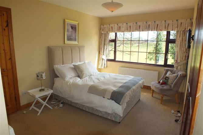 Lisheen, Strandhill, Sligo