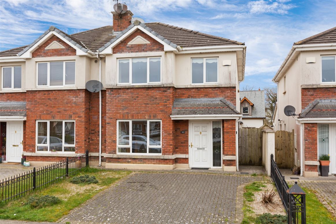 4 Newcastle Woods Crescent, Enfield, Co. Meath