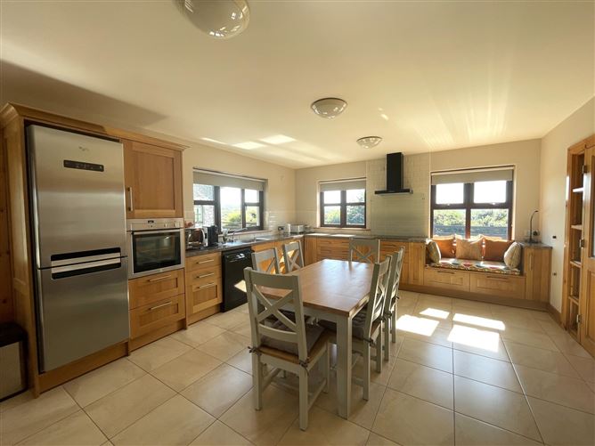 Ashtree House, Knockrooskey, Westport, Co. Mayo