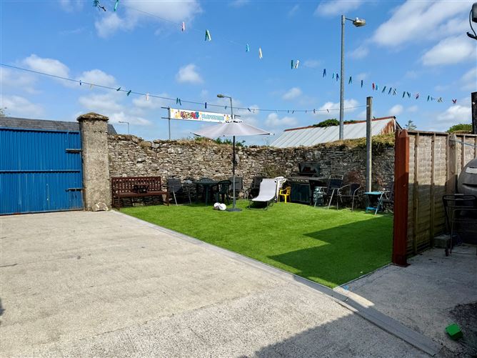 Aiden Street, Kiltimagh, Co. Mayo