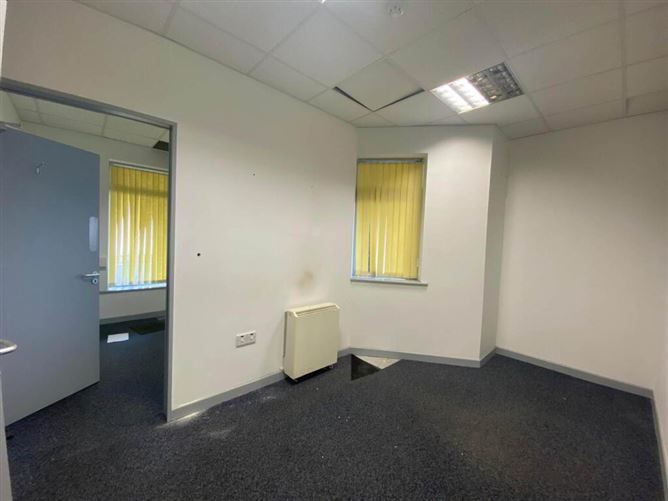Unit 8/9, Friars Court, Nenagh, Tipperary