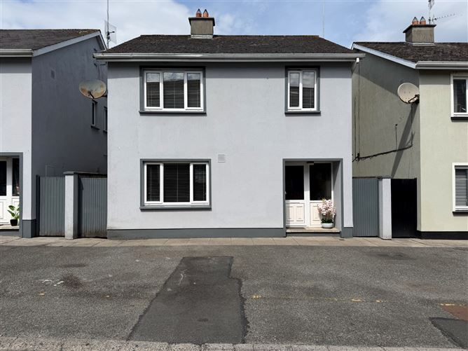 3 Park Lane, Main Street, Portarlington, Co. Laois.