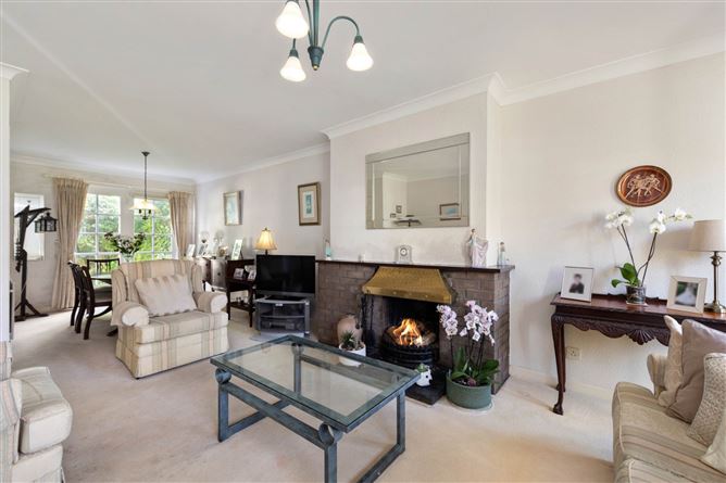97 Rowanbyrn, Blackrock, County Dublin