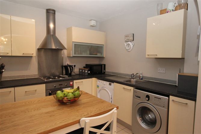 114 Erris Square, Blanchardstown, Dublin 15