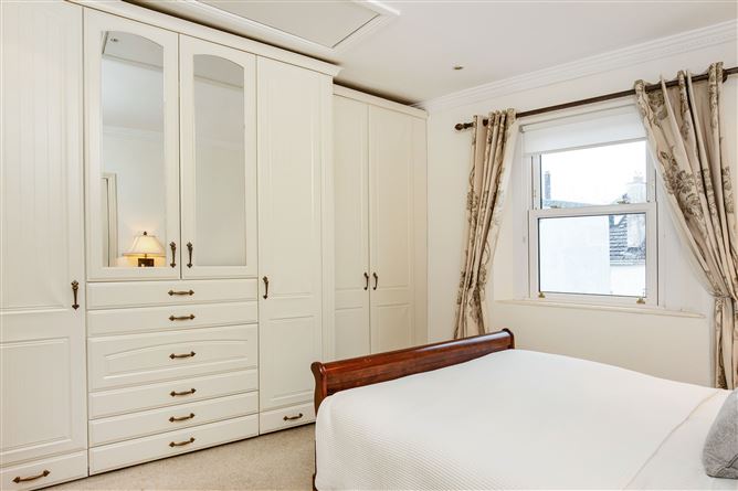 1 Seapoint Terrace , Irishtown,   Dublin 4