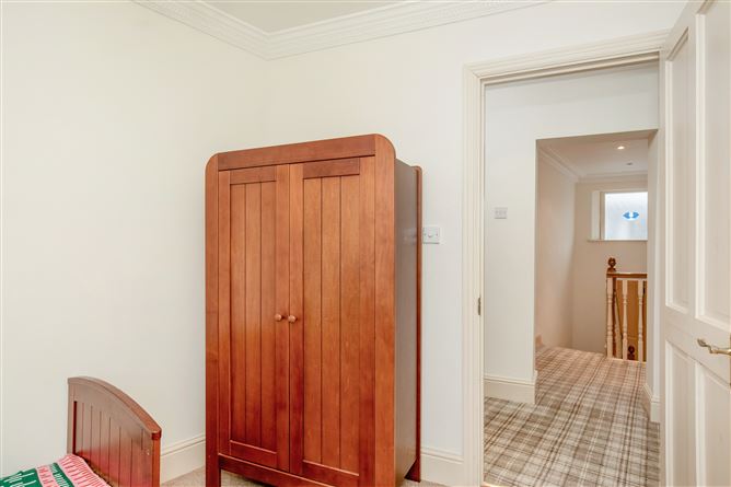 1 Seapoint Terrace , Irishtown,   Dublin 4