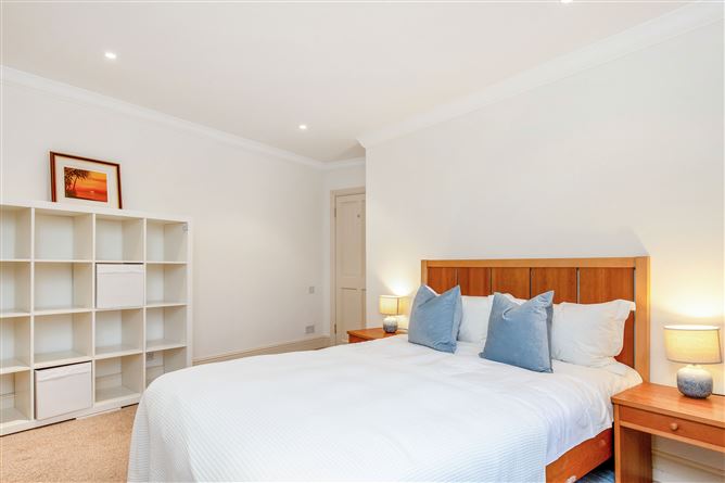 1 Seapoint Terrace , Irishtown,   Dublin 4
