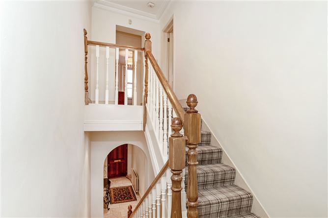 1 Seapoint Terrace , Irishtown,   Dublin 4
