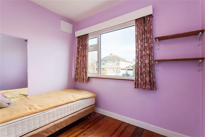 38 Woodlands Park, Glenageary, Co. Dublin