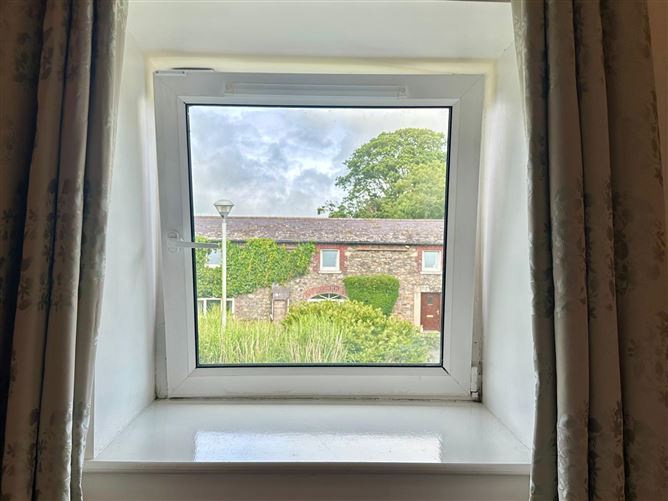 7 The Stable Yard, Foulksmills, Wexford