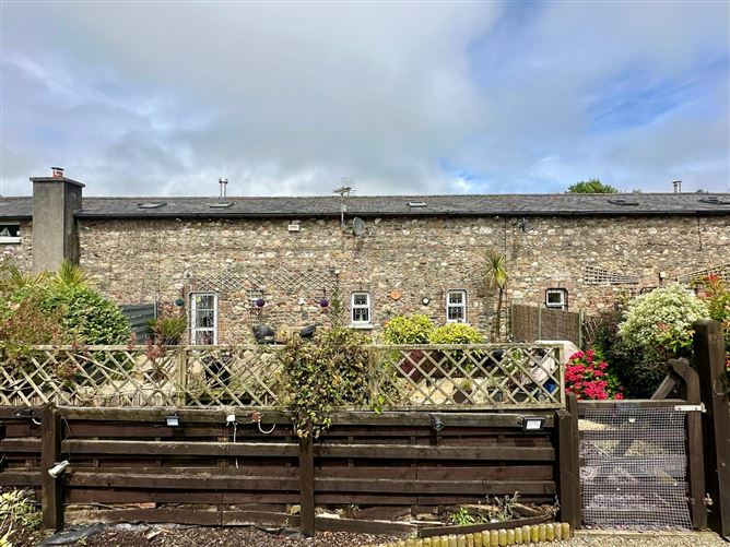 7 The Stable Yard, Foulksmills, Wexford