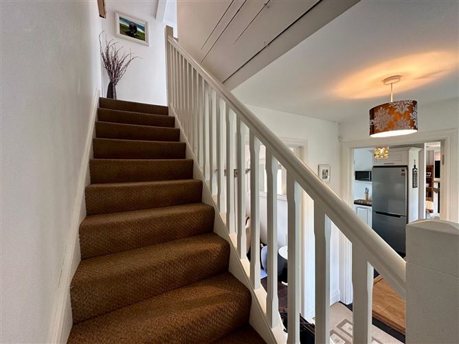 7 The Stable Yard, Foulksmills, Wexford
