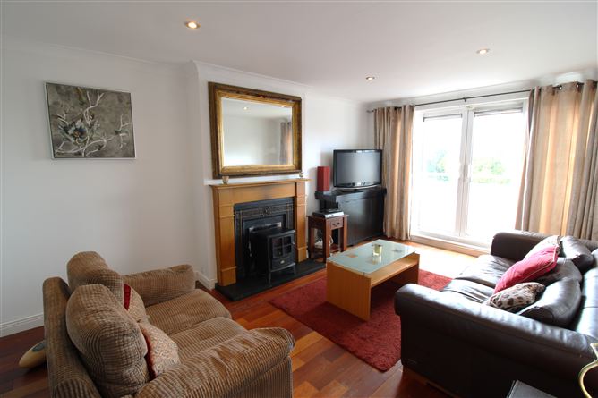 19 Hayworth Terrace, Ongar,   Dublin 15