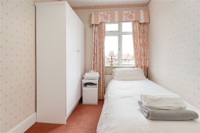 Photo 19 of 24 — 84 Morehampton Road, Donnybrook, Dublin 4