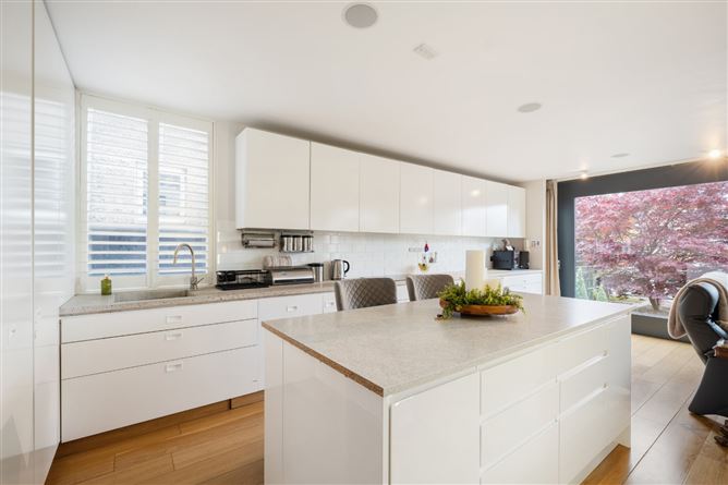 Photo 9 of 24 — 84 Morehampton Road, Donnybrook, Dublin 4