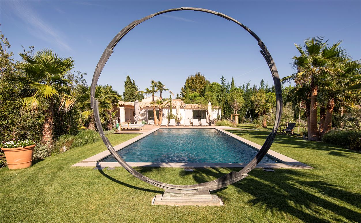 Sunshine Charms,Paradou,Provence-Alps-French Riviera,France
