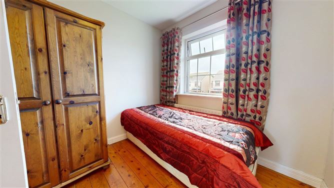 Photo 14 of 23 — 39 Manor Village, Westport Road, Castlebar, Co. Mayo