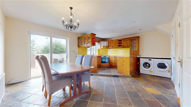 Photo 5 of 23 — 39 Manor Village, Westport Road, Castlebar, Co. Mayo