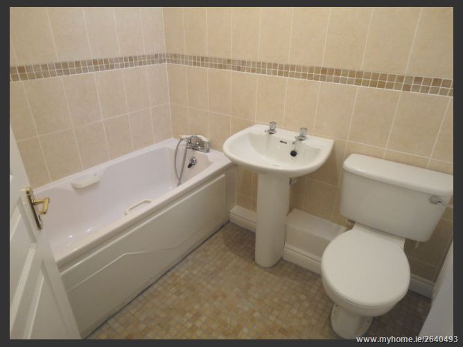 Riverwood Court, Castleknock,   Dublin 15