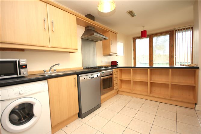 Apt 5, Block B, Stradbrook Apartments, Portlaoise, Laois