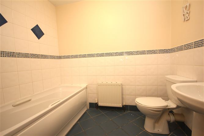 Apt 5, Block B, Stradbrook Apartments, Portlaoise, Laois
