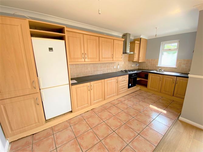 82 Huntstown Avenue, Clonsilla, Dublin 15