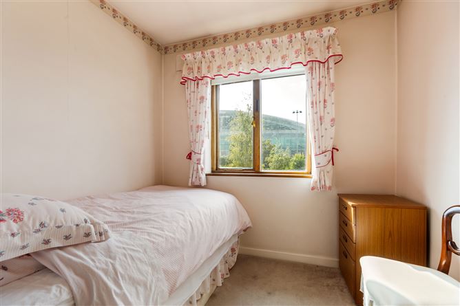 85 Lansdowne Village, Sandymount, Dublin 4