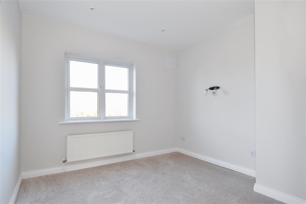 130 Ros Caoin, Roscam, Galway 130 Ros Caoin, Roscam, Galway