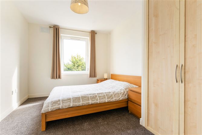 Apt 421, Galloping Green, Stillorgan Road, Blackrock, Co. Dublin