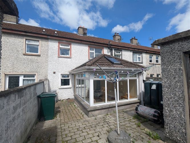 35 Cormack Drive, Nenagh, Co. Tipperary