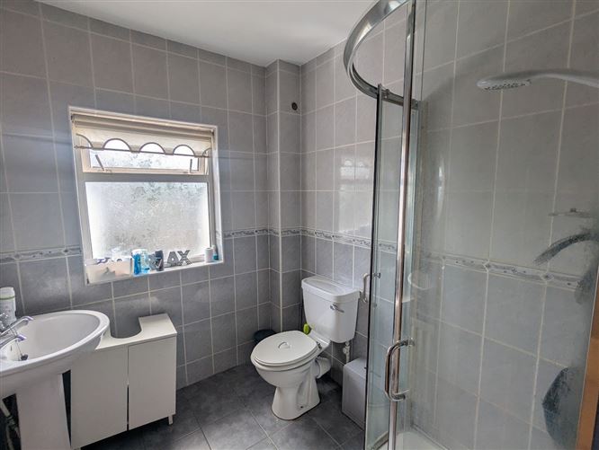 35 Cormack Drive, Nenagh, Co. Tipperary