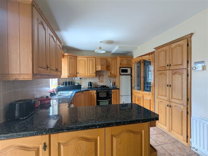 35 Cormack Drive, Nenagh, Co. Tipperary