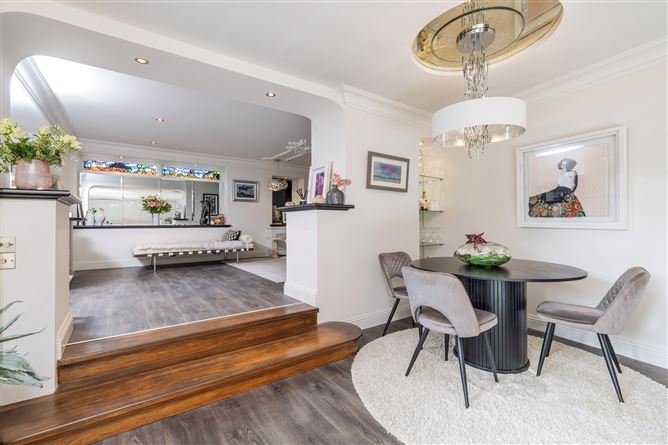 https://photos-a.propertyimages.ie/media/3/9/4/4954493/b315d083-5063-4b1e-8ea8-579730f807b5_l.jpg