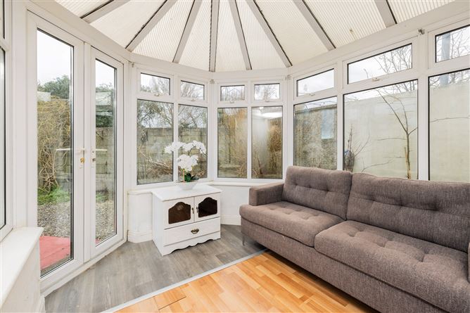 6 Curran Park, Balbriggan, Co. Dublin