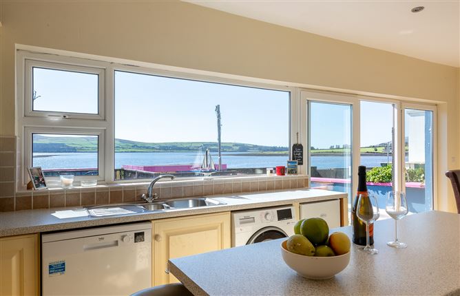 Ocean View, 133 The Wood, Dingle, Kerry