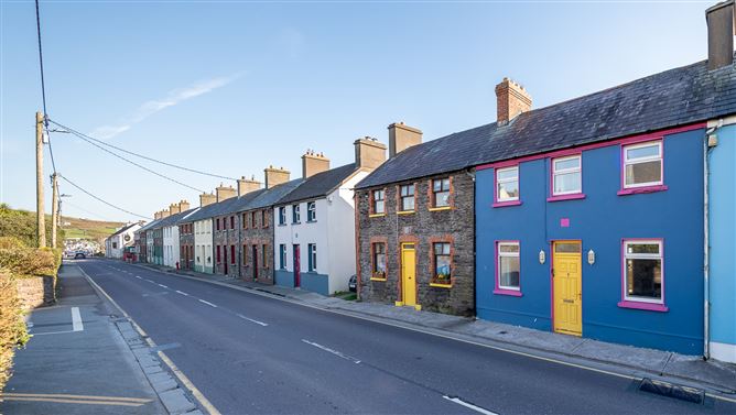 Ocean View, 133 The Wood, Dingle, Kerry