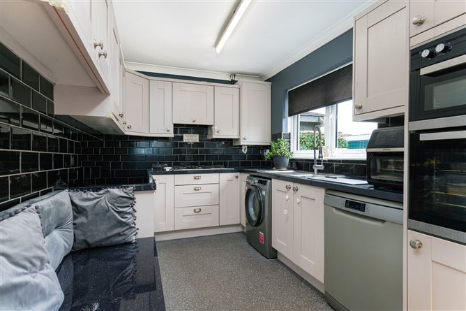 Photo 10 of 35 — 12A Briarfield Grove, Kilbarrack, Dublin 5