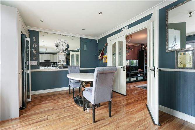 Photo 8 of 35 — 12A Briarfield Grove, Kilbarrack, Dublin 5