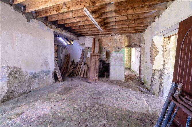 Photo 12 of 19 — Cleo's Cottage, Lissaniska, Ballyvary, Mayo
