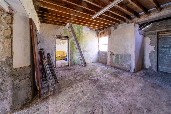 Photo 13 of 19 — Cleo's Cottage, Lissaniska, Ballyvary, Mayo