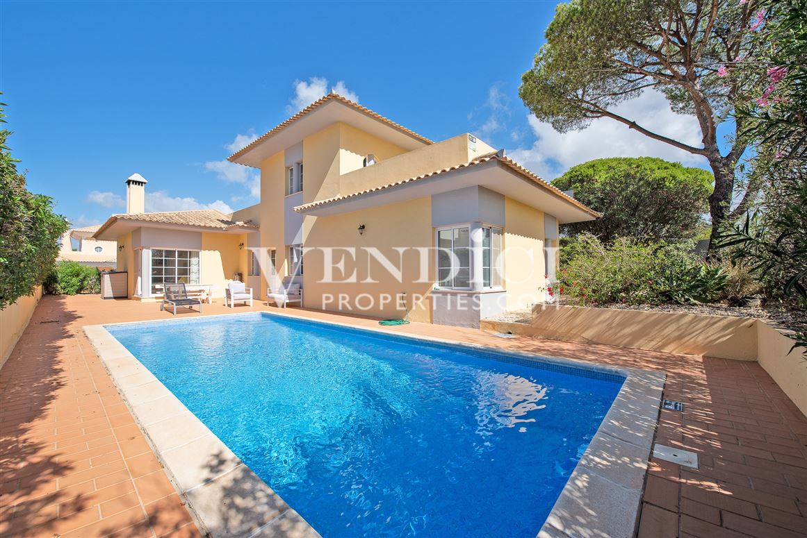 Vilas Alvas, Algarve, Portugal